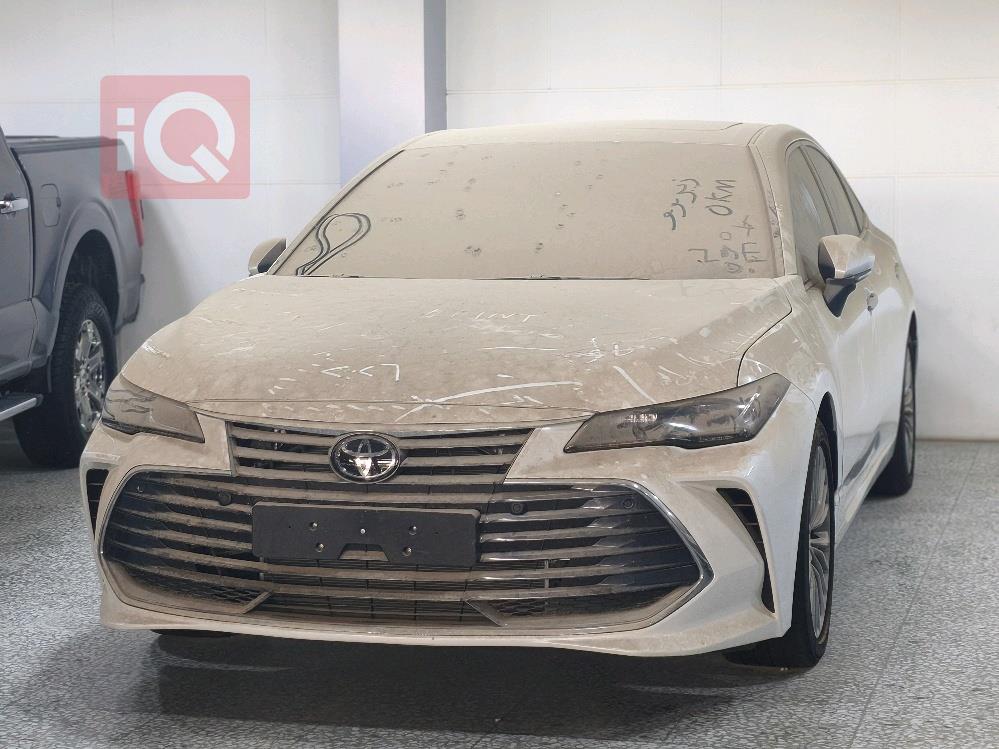 تويوتا أفالون